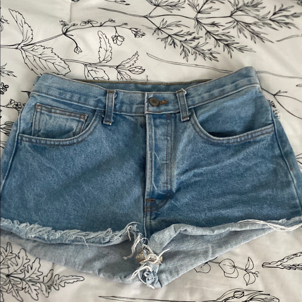 Blue Jean Shorts High-Waisted Frayed Hem